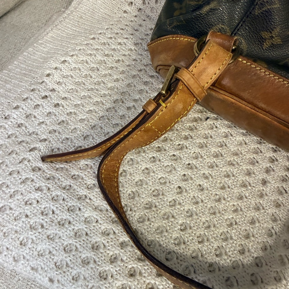Vintage Louis Vuitton Brown Monogram Backpack - Picture 9 of 16